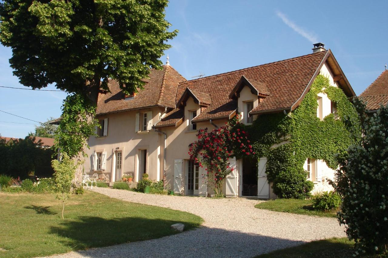 Le Tilleul Montagnieu  Exterior foto